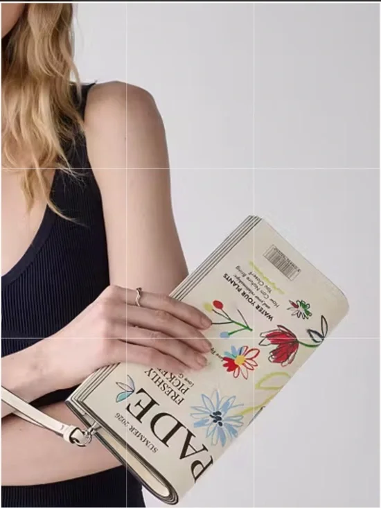 💐Kate Spade Floral Magazine Clutch — Cream with Multicolor Blooms 💐 - Picture 11 of 16